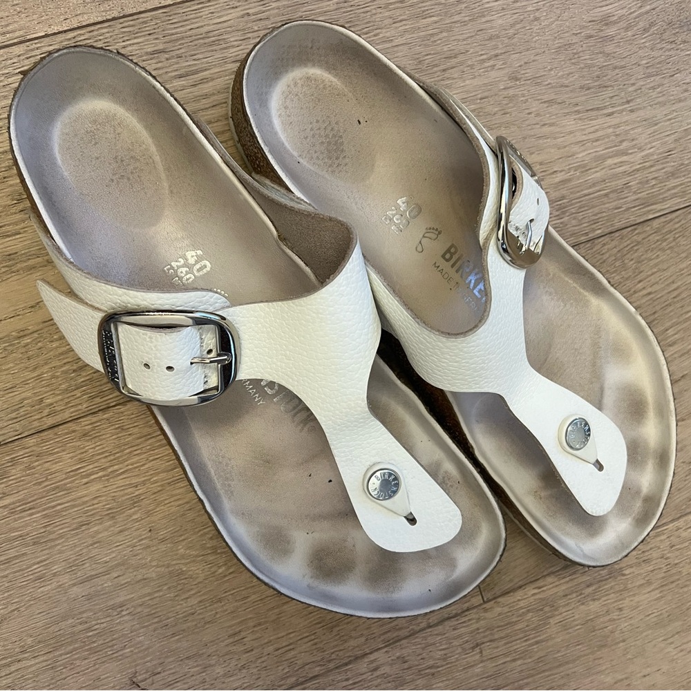Birkenstock Gizeh White Wide buckle women 40 great condition